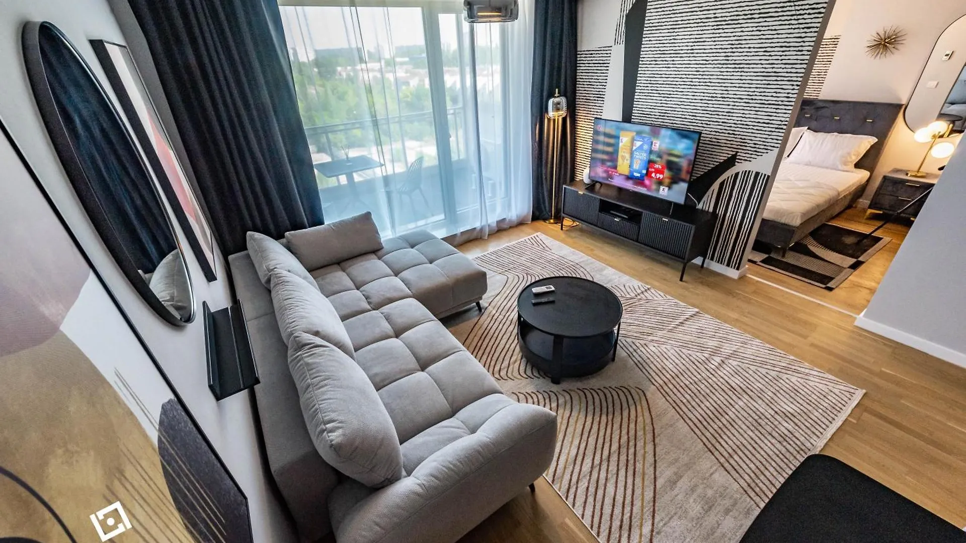 Luxury Residence With Terrace And View Bucharest 0*,  Romania