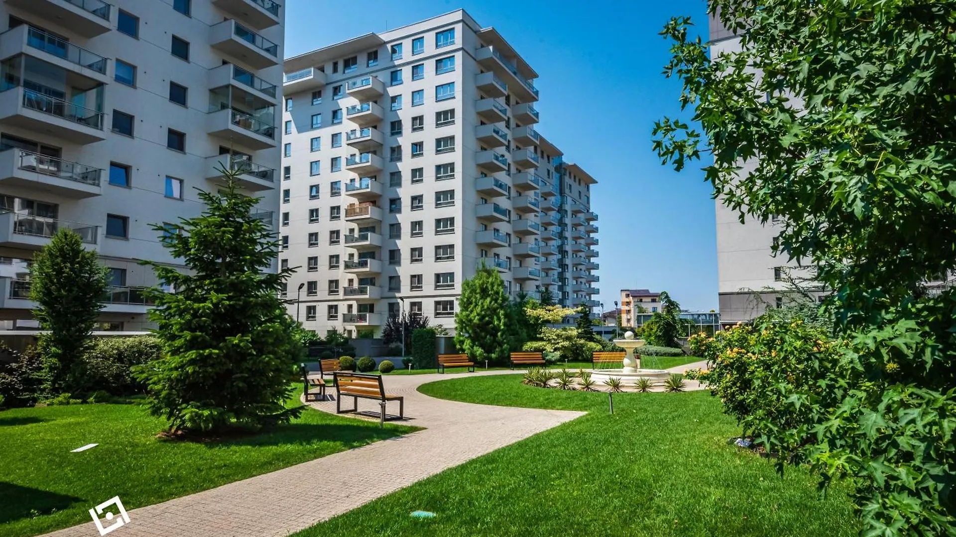 Luxury Residence With Terrace And View Bucharest Apartment