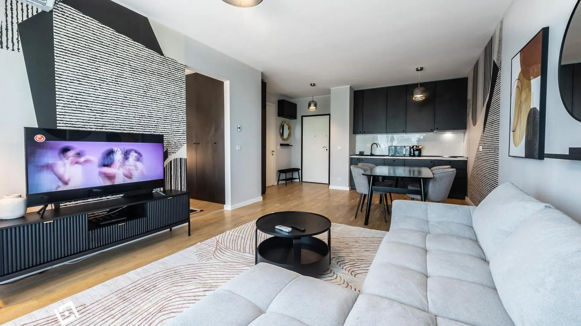 Apartment Luxury Residence With Terrace And View Bucharest