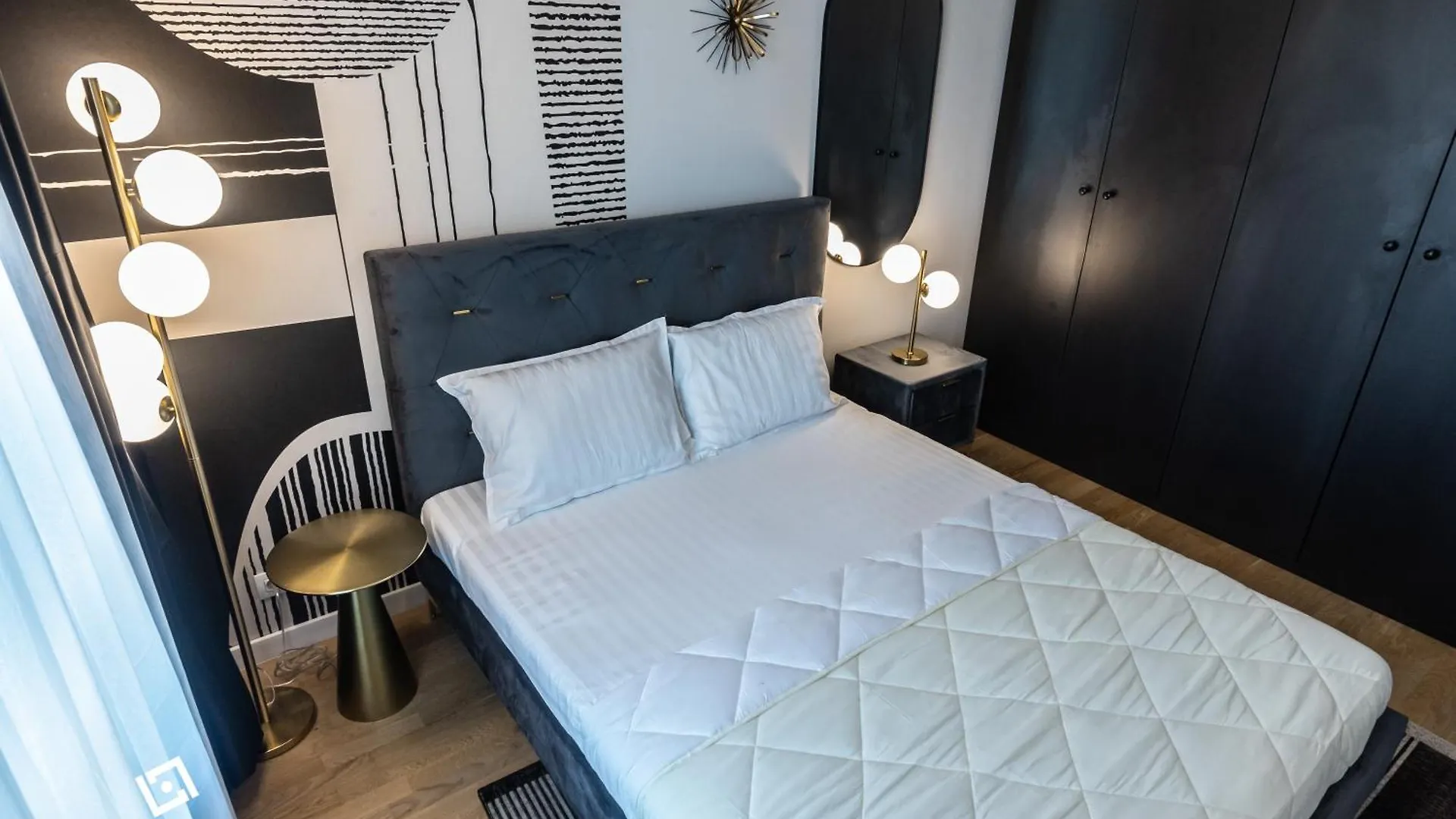 Apartment Luxury Residence With Terrace And View Bucharest