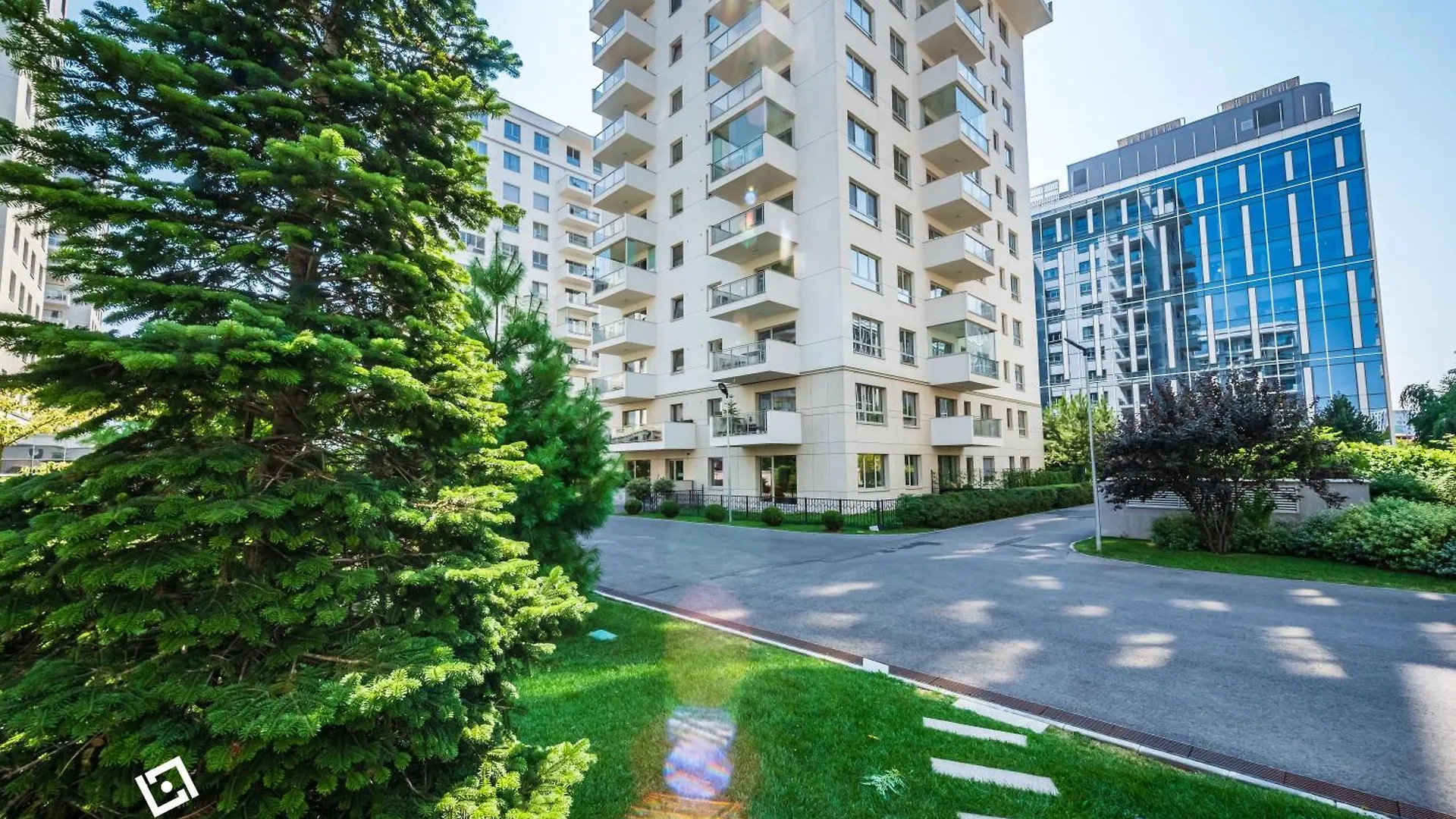 Apartment Luxury Residence With Terrace And View Bucharest